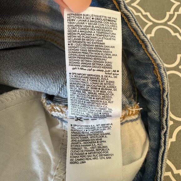 Old Navy High Rise Mom Jeans 27” Light Wash Relaxed Straight Leg Casual Boho New - Picture 12 of 13